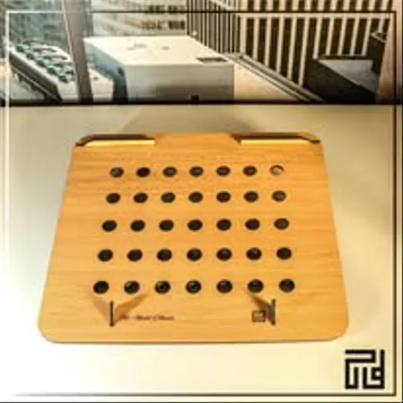 Support PC en bois (aération + confort)